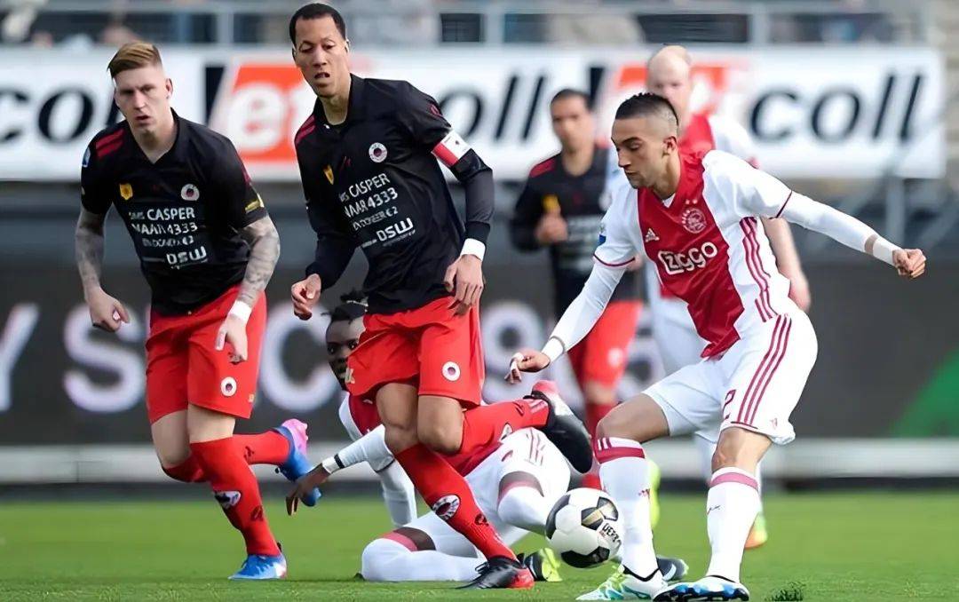 湖人跌至西 湖人跌至西